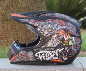 402117234563.jpg Four seasons mountain bike cross-country motorcycle helmet DH the CQR am of small hill rushed downhill cross-country helmet